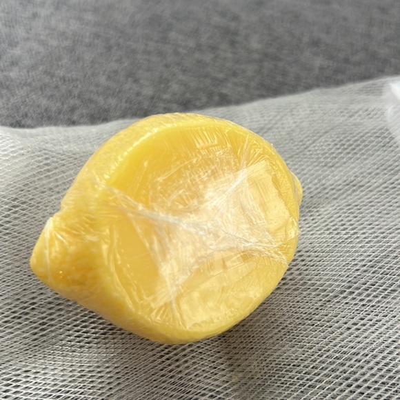 Lemon ๐ scented soap new - Picture 2 of 4